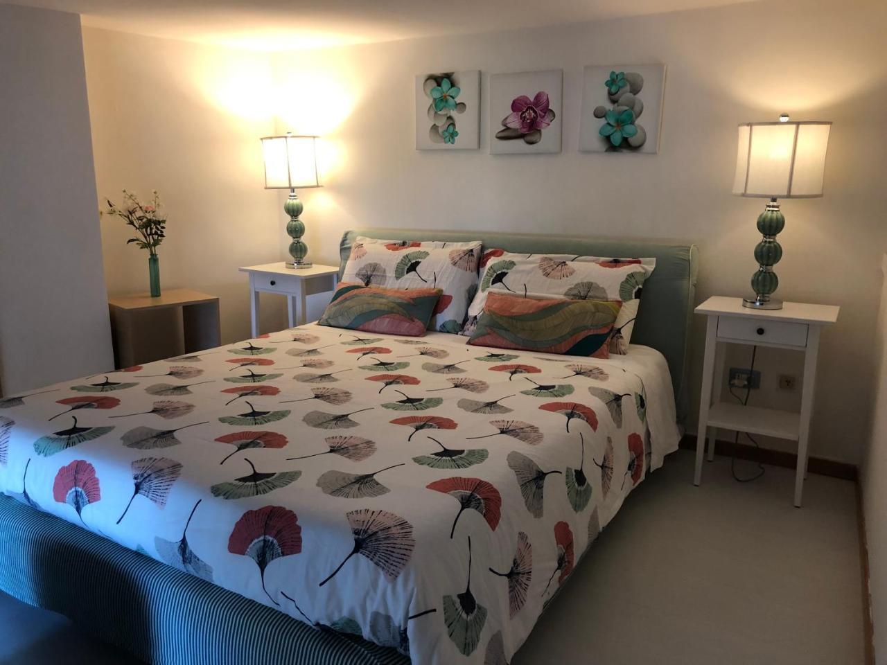 לינה וארוחת בוקר נאפולי Casa Di Erminia מראה חיצוני תמונה